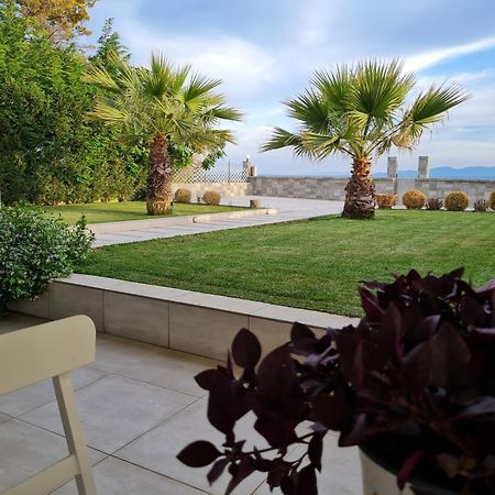 Vila Marry'S House Karianí Pokoj fotografie